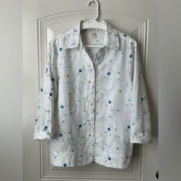 Sarah Spencer 100% Linen Embroidered Floral Button Front Shirt 2X White Blue - Picture 2 of 10